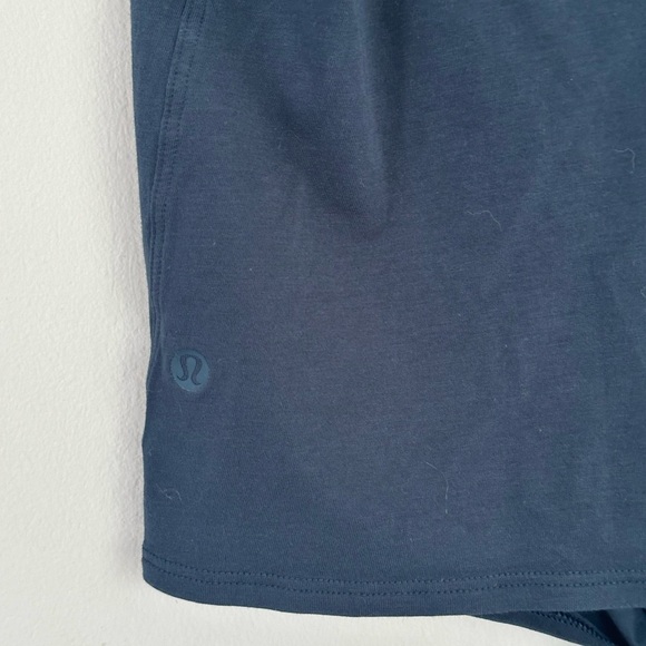 Lululemon tie short sleeve cropped tee t-shirt sz 6
A216 - Picture 3 of 5